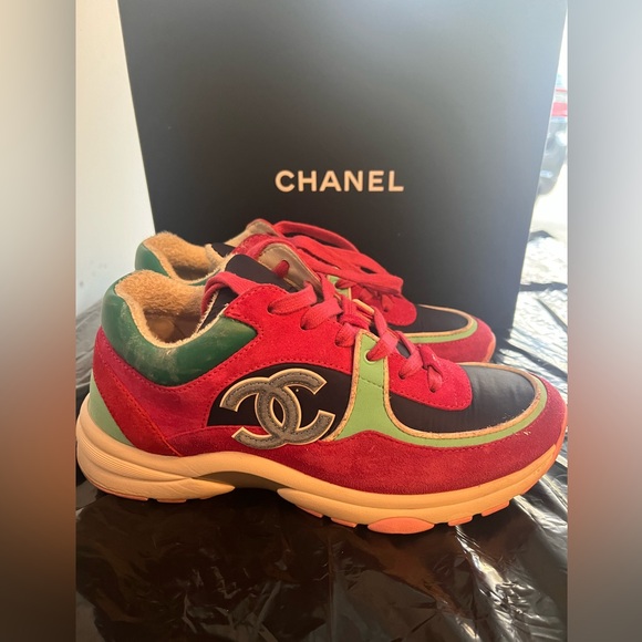 Chanel multi colored sneaker - Picture 4 of 8